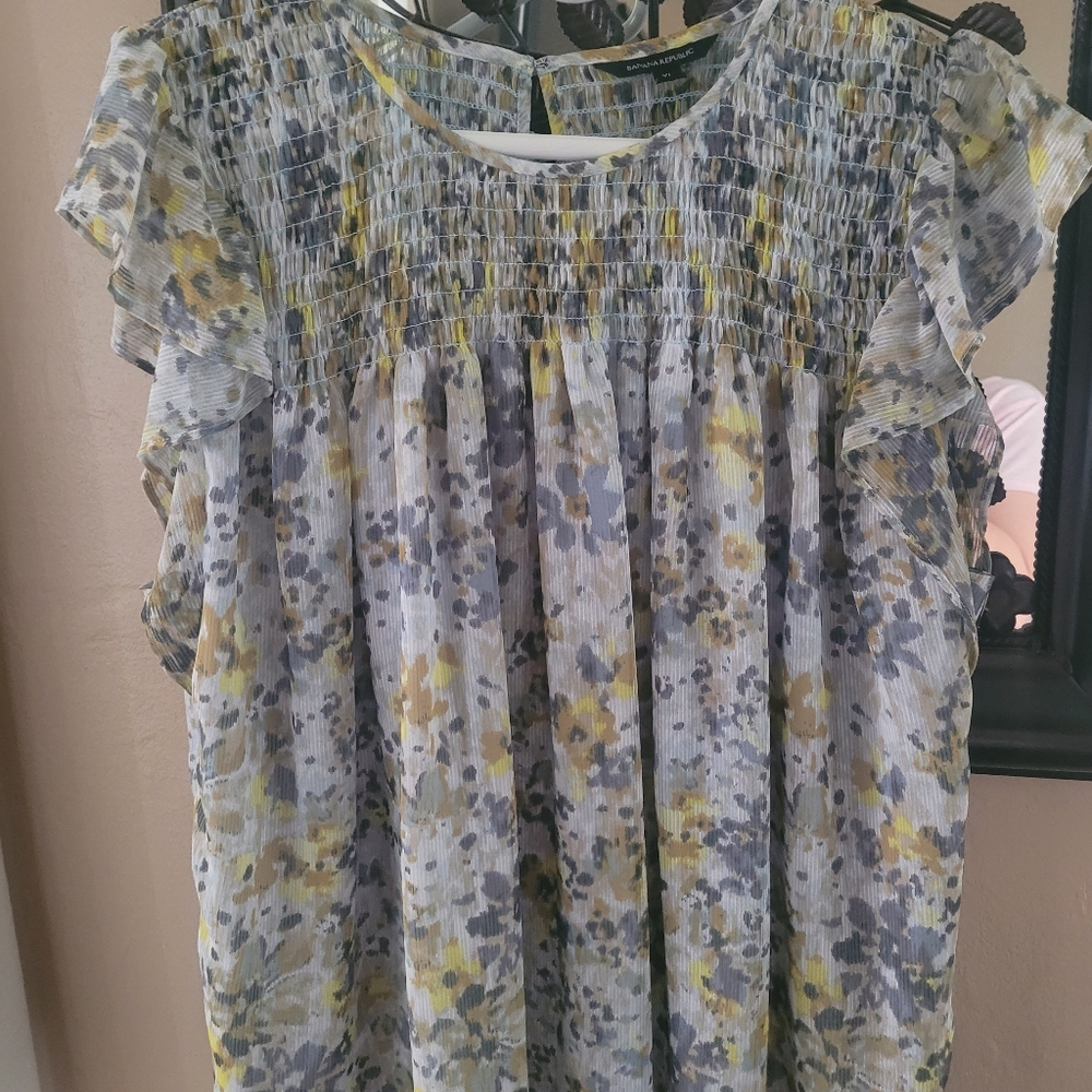 Banana Republic Floral Print Women's Top - Multicolor